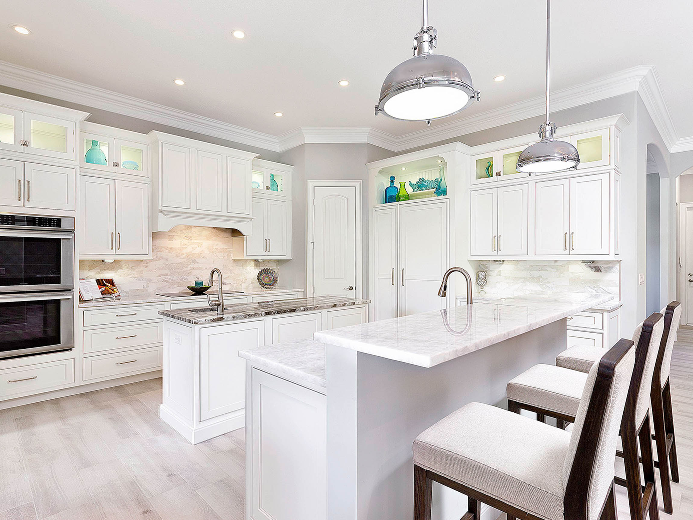 Beautiful white kitchen cabinets.